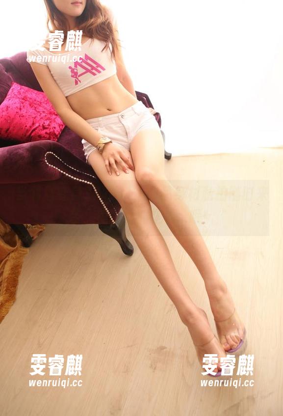 当邻居变身3Agirl，极品身材私拍随时来袭，美图真的是太...哦！