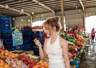 爱丝独家的高清写真集，欢迎踏上这个欲望之旅！
