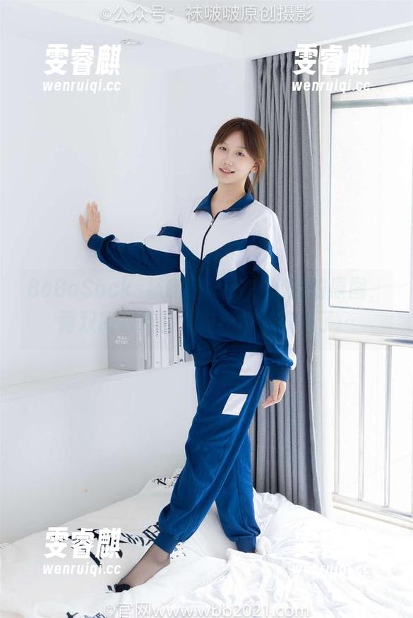 BoBoSocks袜啵啵 - 分享奶油的原图，两双高跟鞋的“拖延症”简直了…