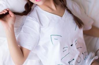 GIRLT果团网 - 万圣节惊悚or可爱？周琰琳LIN的原图合集看得我心神荡漾。