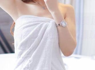 GIRLT果团网 - 唉，莫雅淇的美足真是上天的恩赐，高清资源让我愈发猥琐地舔屏！
