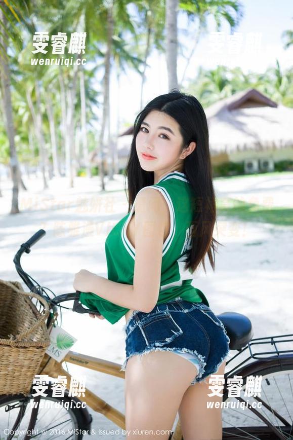 MiStar魅妍社-陈雅漫VICKY MiStar魅妍社 - 请问,这短裙真的免费?陈雅漫VICKY图包,画风突变!