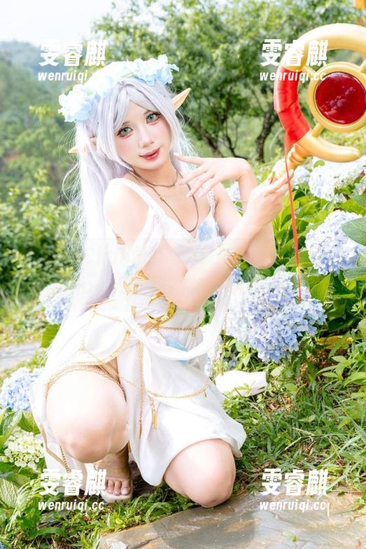 PoppaChan最新写真集：赛蕾丝汀–Kuroinu，谁说不能将美与调皮结合？