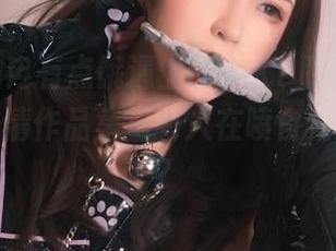 当Quan冉有点饿遇上NIKKE胜利女神爱丽丝：高清作品集里有人在喷食物的幻想吗？