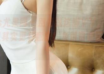 UGirls尤果网 - 别看我这脚丫丫，安沛蕾的美足其实更有意思！免费资源正在更新中！