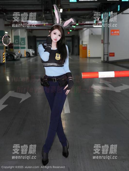 Xiuren秀人网 - 一秒钟变女神，伍晓丽Shirley的写真图包值得一探究竟！