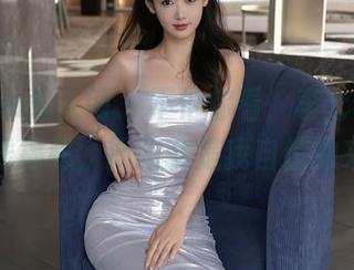 Xiuren秀人网 - 不怕你看，李七喜高跟鞋在线揭秘，原图就是我自信的来源！