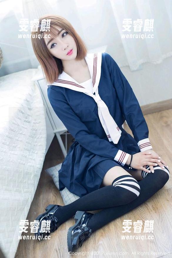 Xiuren秀人网 - 看王馨瑶Yanni在浴缸里玩水：这套写真简直就是夏天的清凉广告！