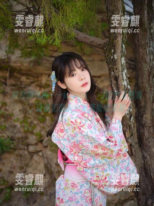 纯白的风格——wuyo(우요)的全套图集，让我们陷入一场美丽的误解