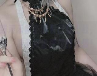 一千只猫薄禾镂空图包已经上线，下载之前，准备好被撩拨的心情！