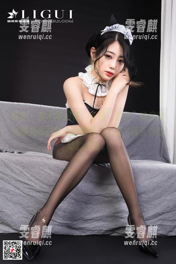 丽柜-佳怡 丽柜 - 真不敢相信,在线“佳怡”她穿的礼服竟然把我心都融化了,图片简直是心动的画面。