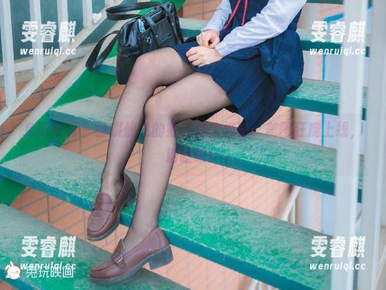 兔玩映画 - 面饼仙儿的办公室大揭秘：美图狂魔上线，别眨眼！