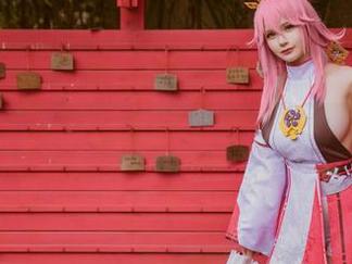 前羽_rr穿上护士服，原图小心翼翼保存，壁纸忍不住想分享！