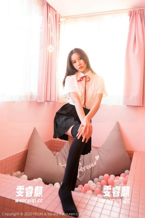 嗲囡囡 - 最新写真大揭秘：程慧娴Phoebe是如何让可爱变得如此致命的？