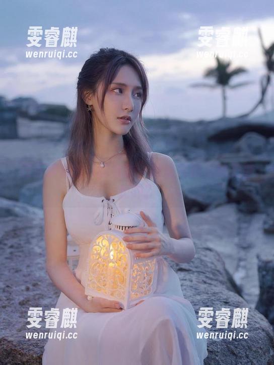 在下萝莉控ii 在下萝莉控ii的自拍:谁说写真只能是静止的?