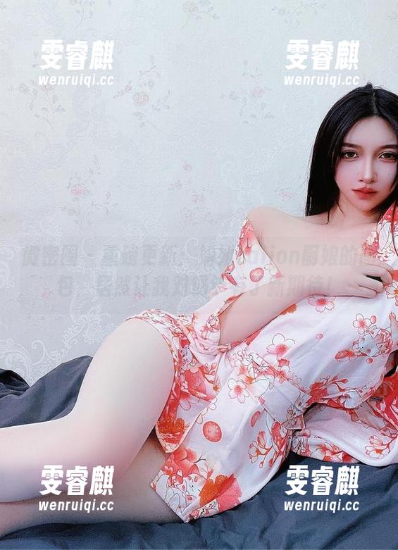 微密圈 - 重磅更新：姐姐Lalion厨娘的图包，居然让我对锅铲有了新期待！