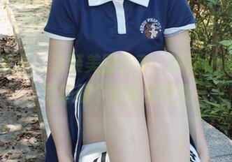 小众视觉 - 泳装美图分享，婷婷让人不自觉想偷个懒享受阳光