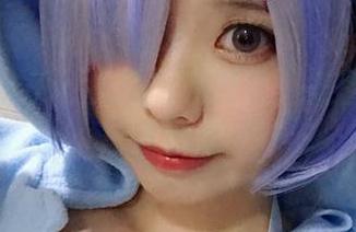 在小野妹子w和猫的世界里：美图壁纸让人心动