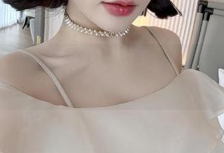 微密圈 - 无圣光照不尽的美丽：徐莉芝女友的照片松了点儿吗？