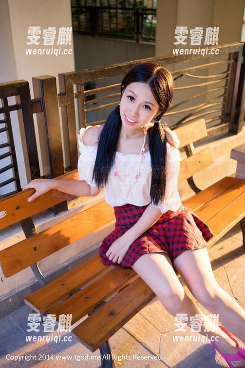 推女神 - 一起来感受Una尤娜的温柔图包，这人怎么总有治愈系的魔法？