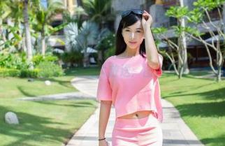 推女郎 - 松果儿的自拍福利大放送：图片简直是心动的瞬间！