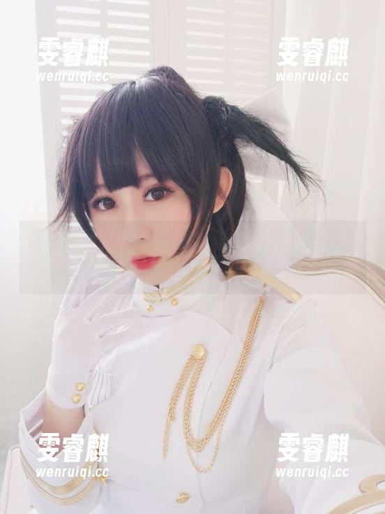 是依酱呀！学姐秘密分享：她的照片背后的故事，你能猜到吗？