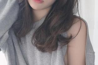 木之本果的花嫁图集：花瓣间的隐秘，谁来打捞那份浪漫