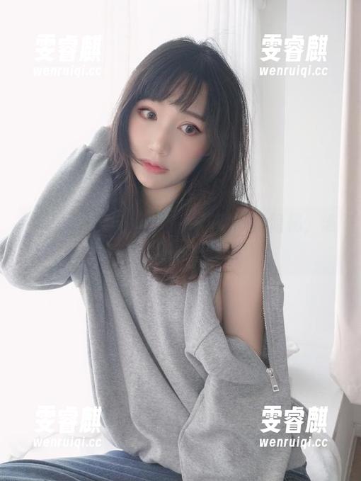 木之本果的花嫁图集：花瓣间的隐秘，谁来打捞那份浪漫
