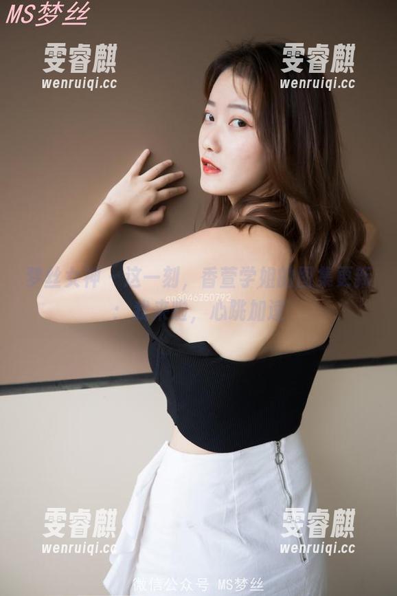 梦丝女神 - 这一刻，香萱学姐的图集更新：我来啦，心跳加速