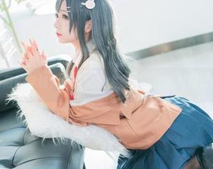 樱井小莜的学妹：这个壁纸太惹火，美图瞬间吸引我。