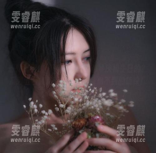 想知道樱晚gigi是怎么用钢琴庆祝生日的？系列五合集更新中，解锁意想不到的旋律！