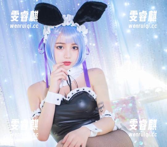发现洛丽塔大哥的美腿作品，它们在等你登堂入室！