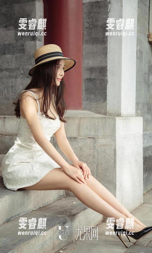 爱尤物-任婷婷 爱尤物 - 谁说油亮只能打滑?任婷婷的高清原图让你感受不一样的光泽!
