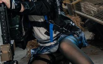 兔女郎白莉爱吃巧克力：她的写真和套图，总能让你忍不住心跳加速。