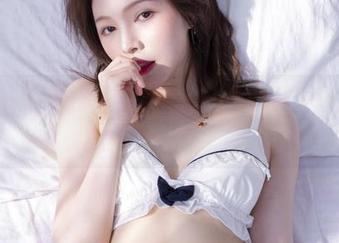 我和白露Bululu的女友图包，只差一场COS派对！