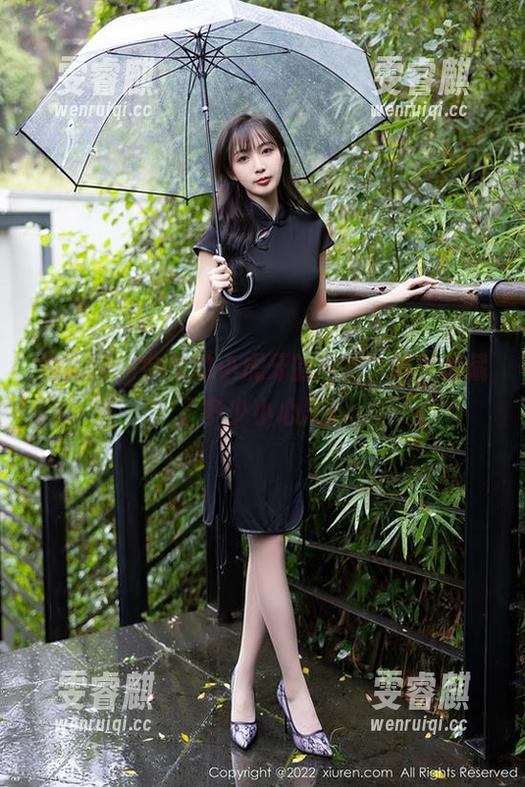 秀人网 - 会飞的小虎牙的内衣，图片里藏了多少小心思？