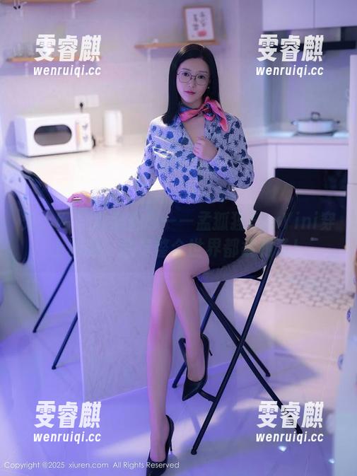 秀人网-孟狐狸FoxYini 秀人网 - 私房魅影——孟狐狸FoxYini穿上和服,感觉整个世界都柔和了!
