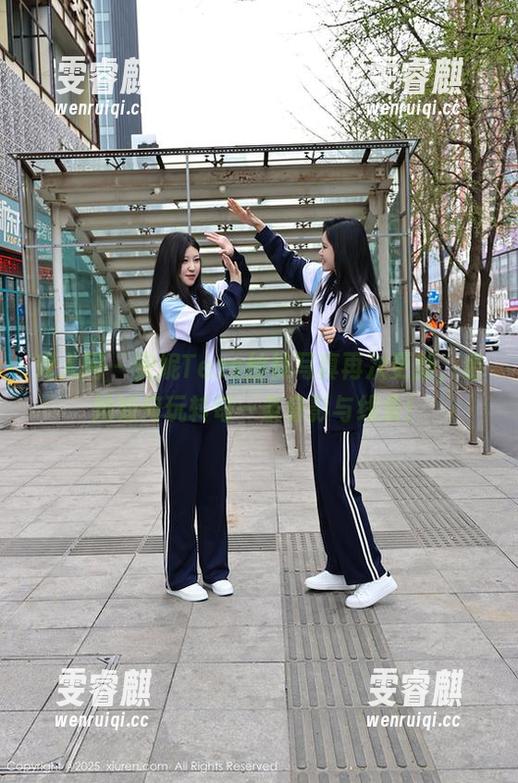 秀人网-安妮Tess 秀人网 - 安妮Tess丝袜写真再次更新,看她如何玩转每一条身影与线条!