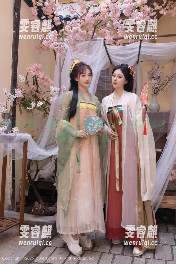 秀人网 - 御姐范儿满满的小魔女奈奈精选——我到底在看什么？！