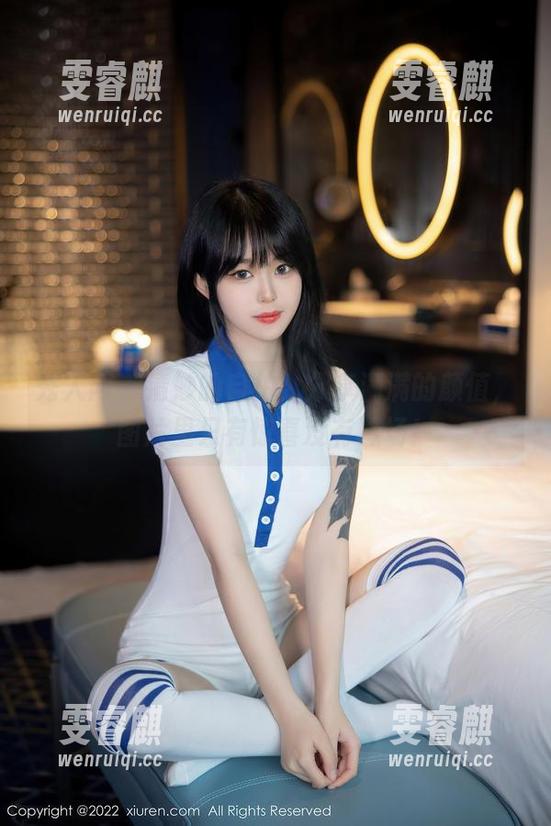 秀人网-清妙 秀人网 - 清妙的自拍:分享满满的颜值,图片里只有惊喜没有冷场!