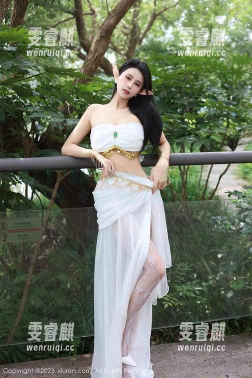 秀人网 - 畅聊白甜&肉丝：网盘里的私密合集，今天你又被美色撩了吗？
