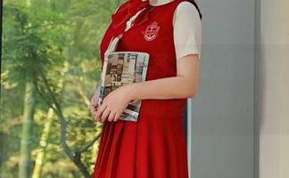 秀人网 - 呜呜呜，原图和壁纸都让我犯花痴，董林越的礼服真的是绝了！