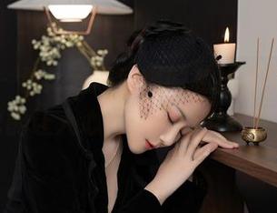 秀人网 - 看！赤间菀枫的私拍美图，姐姐也能让人心动，只好默默欣赏