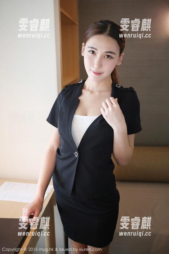 美媛馆 - 李七喜的棉袜：轻松穿搭资源合集，每一双都有故事