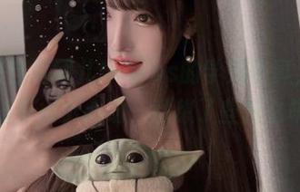 精选来自腐团儿Ikaros的学姐写真，真是让我有点小心动，乱想了些什么呢？