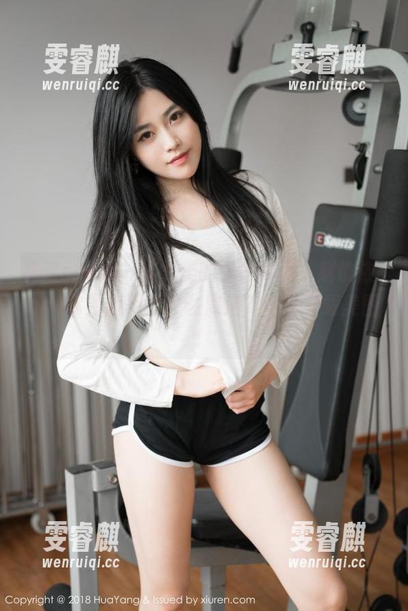 花漾show - 这么美的足部写真，赵惟依coco你到底用了什么魔法？快来下载美图！