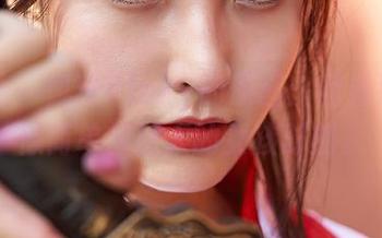 蜜桃社 - 佩琦Pinky的原图：看看那些貌似简单却撩人的女孩时刻。
