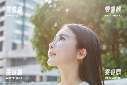蜜桃社-美绪 蜜桃社 - 美绪的裤里丝全集,搭配原图,让你明白什么叫颜值和风格并存!