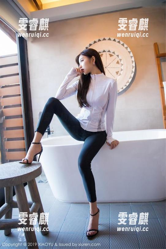 语画界 - 穿上杨晨晨的皮衣，谁能拒绝？全套下载直通你的心