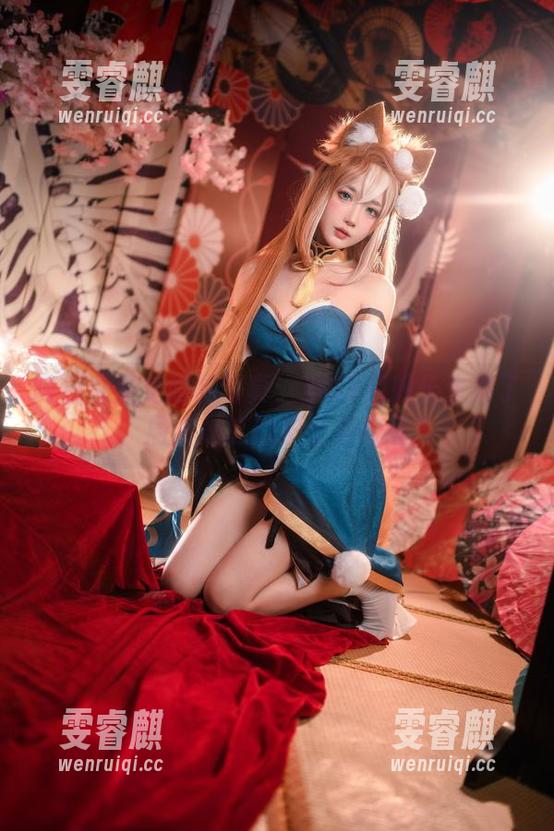 阿包也是兔娘的写真：当03月舰长生病了，居然是这位护士来救场？
